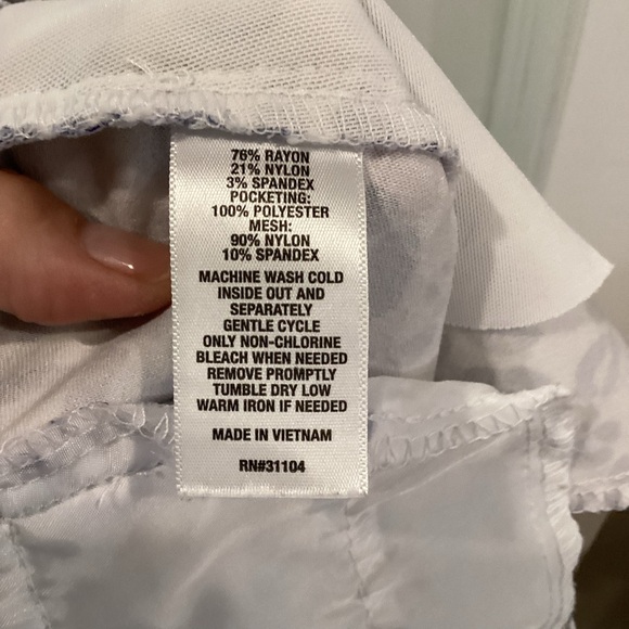 Kim Rogers Blue Leopard Print Women's Bermudas - Picture 9 of 9